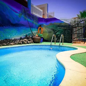 2* Maison d'hôtes Surf Riders Fuerteventura (adults Only)